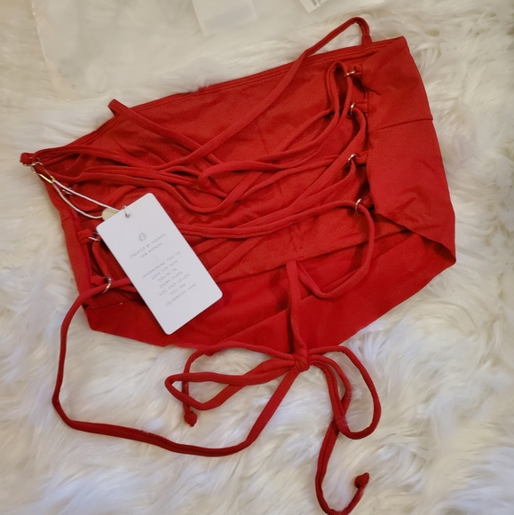 Toluca Swim Gwynne Lace-up Bandana Top - Berry - size M/L - Picture 8 of 12